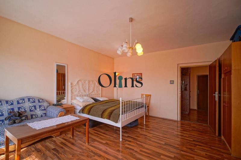 WhatsApp Image 2026-04-18 at 13.28.47.jpeg